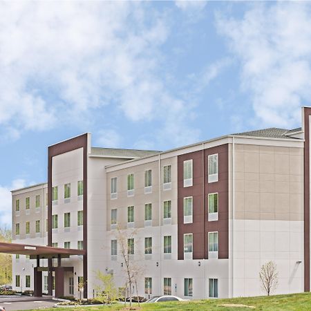 Holiday Inn Express & Suites New Cumberland By Ihg Bagian luar foto