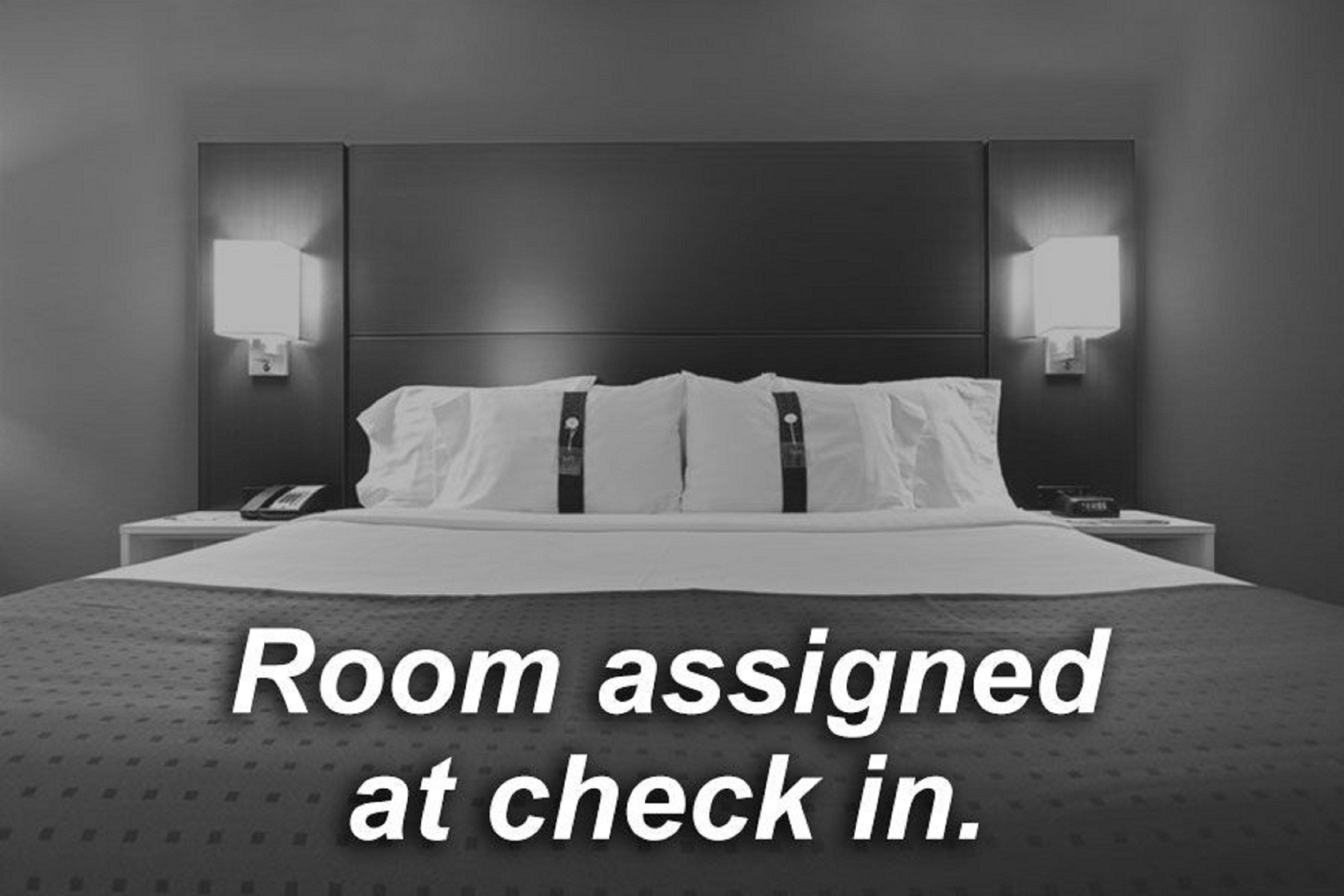 Holiday Inn Express & Suites New Cumberland By Ihg Bagian luar foto