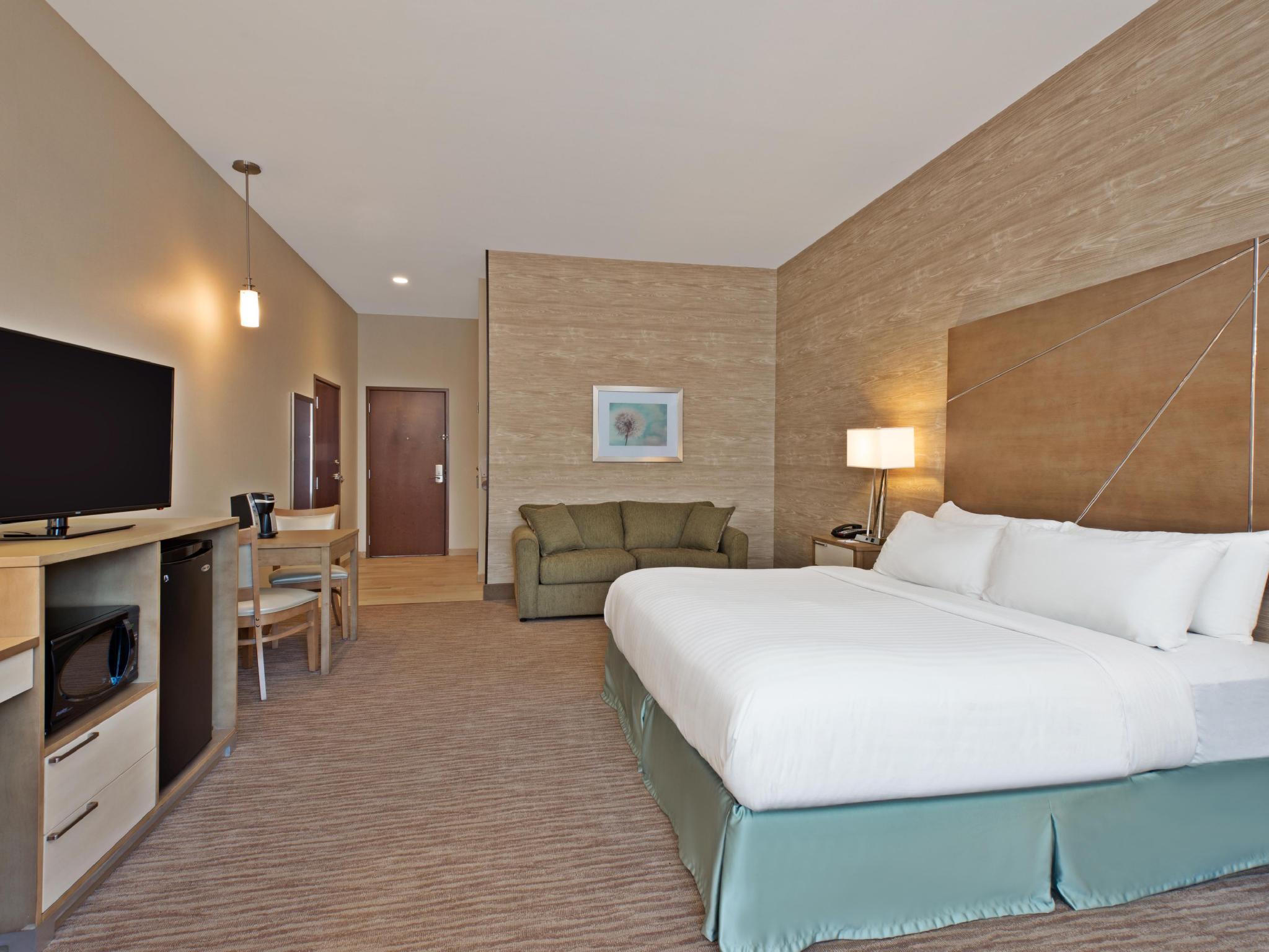 Holiday Inn Express & Suites New Cumberland By Ihg Bagian luar foto